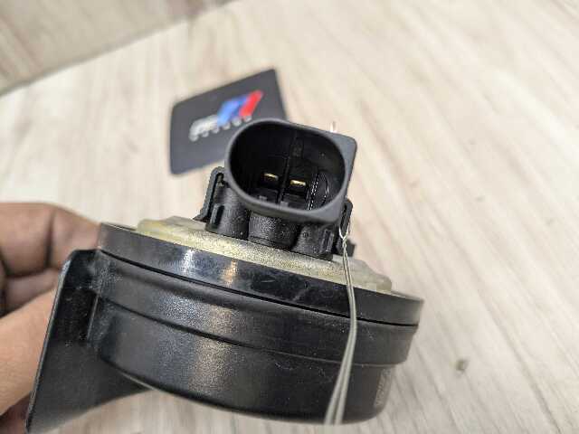 OEM BMW G20 G22 G23 G42 G87 M2 230 330 430 M240 M340 M440 LOW Pitch Horn Siren