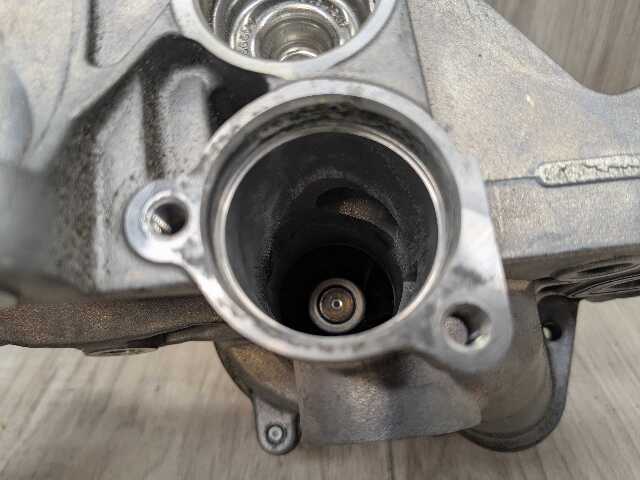 OEM BMW G01 G20 G22 G23 G26 G30 330 430 X3 Coolant Water Pump w/ Support B46 B58