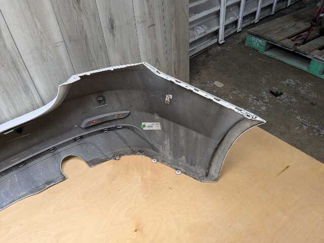 *14-17 OEM BMW F32 F33 F36 BASE Rear Bumper Cover w/ Diffuser White