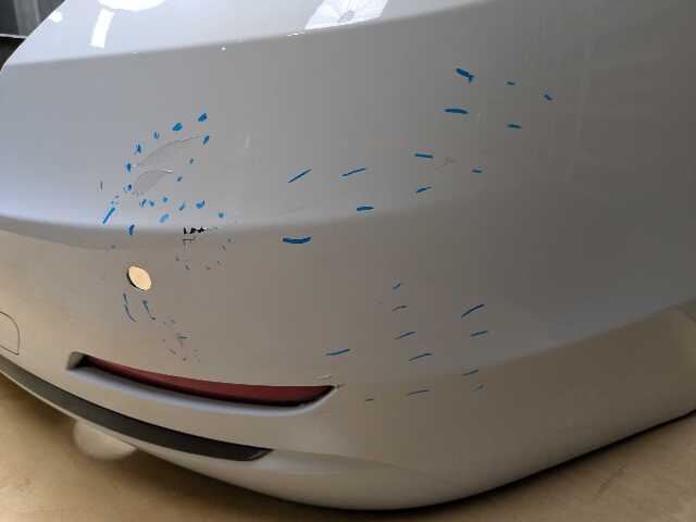 *14-17 OEM BMW F32 F33 F36 BASE Rear Bumper Cover w/ Diffuser White