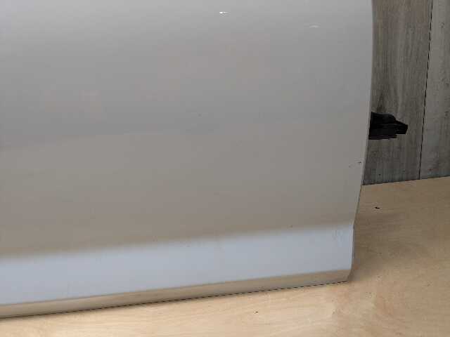 *OEM BMW F90 G30 530 540 M550 M5 Front Right Passenger Door Shell Panel White