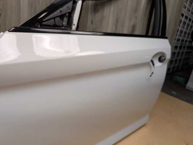*17-23 OEM BMW F90 G30 530 540 M550 M5 Front Left Driver Door Shell Panel White