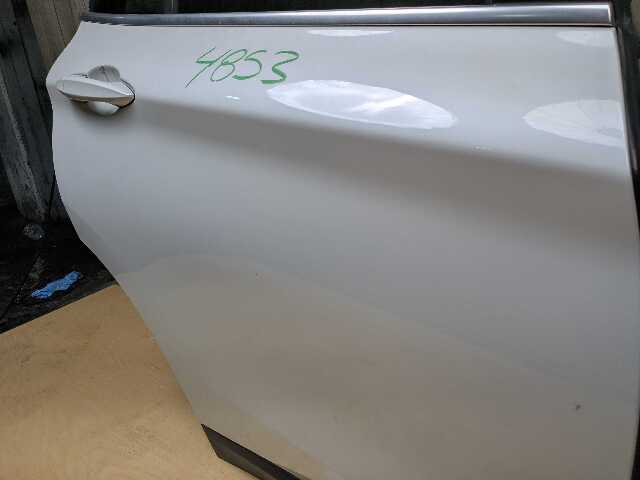 *16-22 OEM BMW F48 X1 28i 28iX Rear Right Passenger Door Shell Panel White A96