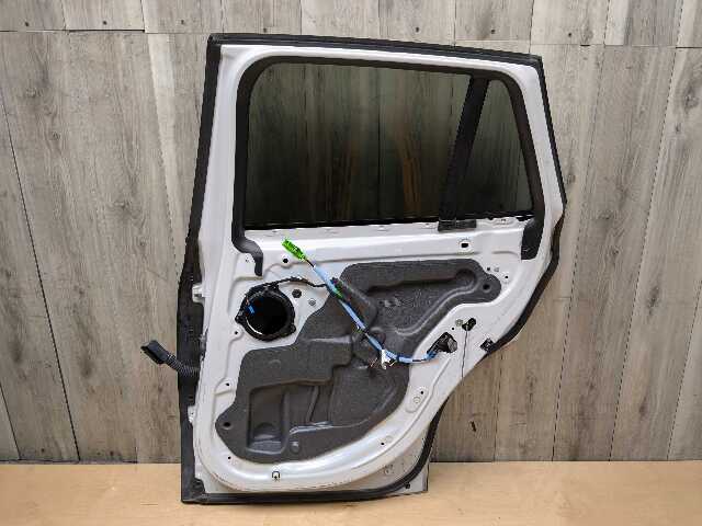 *16-22 OEM BMW F48 X1 28i 28iX Rear Right Passenger Door Shell Panel White A96
