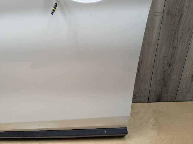 *16-22 OEM BMW F48 X1 28i 28iX Front Left Driver Side Door Shell Panel White A96