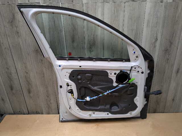 *16-22 OEM BMW F48 X1 28i 28iX Front Left Driver Side Door Shell Panel White A96