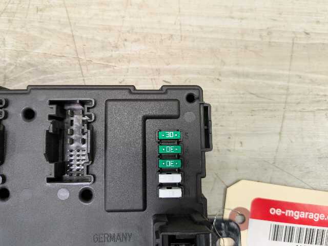 *MATCH* OEM BMW F30 F32 F36 F82 REM Rear Body Control Electronic Module BCM Box