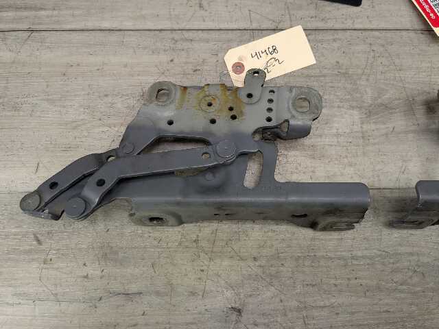 OEM BMW F22 F23 F30 F32 F33 F36 F80 F82 F83 F87 Left Right Side Hood Hinges PAIR