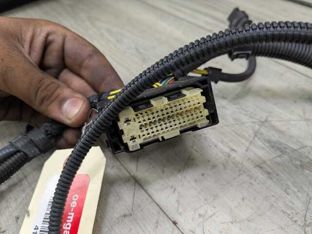 OEM BMW F22 F30 F32 F36 335 435 RWD Engine N55 Sensoric Module Wiring Harness 1