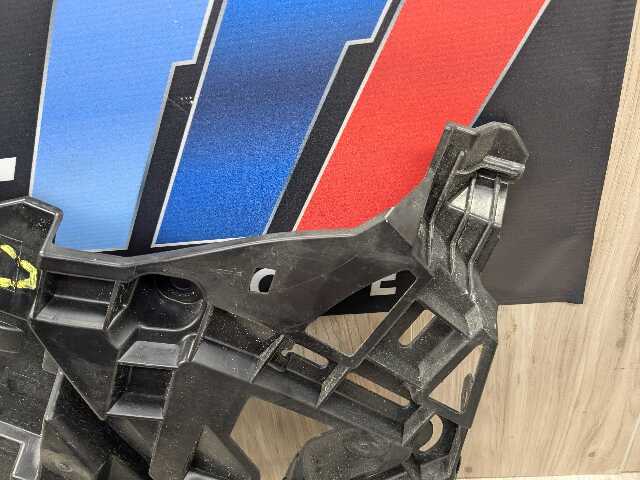 22-25 OEM BMW G42 230i 230iX Rear Left Driver Side Bumper Supports Brackets PAIR