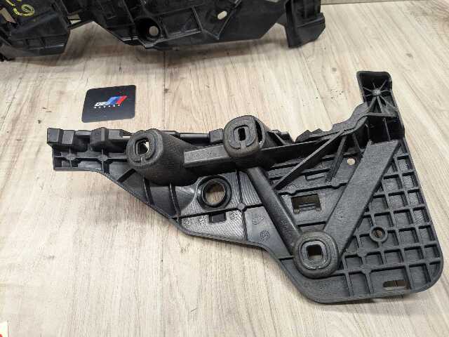 22-25 OEM BMW G42 230 Rear Right Passenger Side Bumper Supports Brackets PAIR