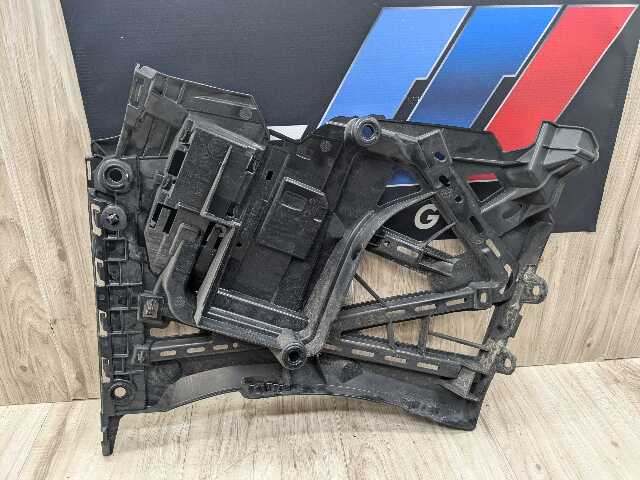 22-25 OEM BMW G42 230 Rear Right Passenger Side Bumper Supports Brackets PAIR