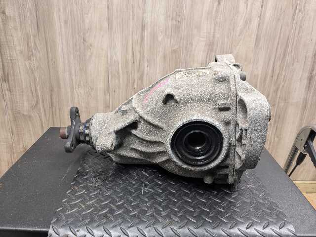 16-22 OEM BMW G11 G12 750 M760 G30* M550 N63 Rear Differential Axle Carrier 2.81