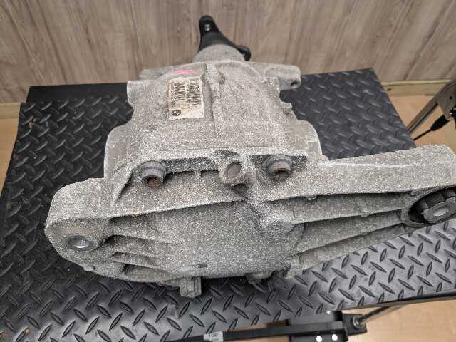 16-22 OEM BMW G11 G12 750 M760 G30* M550 N63 Rear Differential Axle Carrier 2.81
