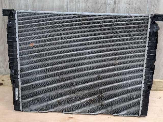 PRE-LCI OEM BMW G11 G12 750i 750iX G30 M550iX Auxiliary Coolant Radiator N63R
