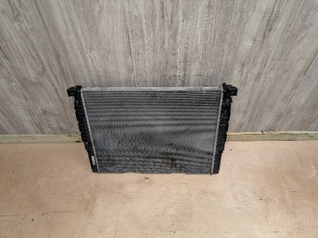 PRE-LCI OEM BMW G11 G12 750i 750iX G30 M550iX Auxiliary Coolant Radiator N63R