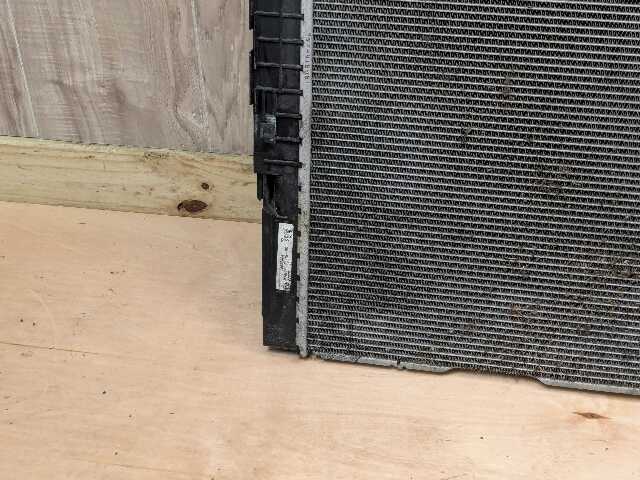 PRE-LCI OEM BMW G11 G12 750i 750iX G30 M550iX Auxiliary Coolant Radiator N63R