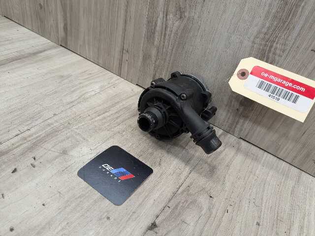 16-24 OEM BMW F90 G11 G12 G30 M5 Engine Electric Auxiliary Water Coolant Pump