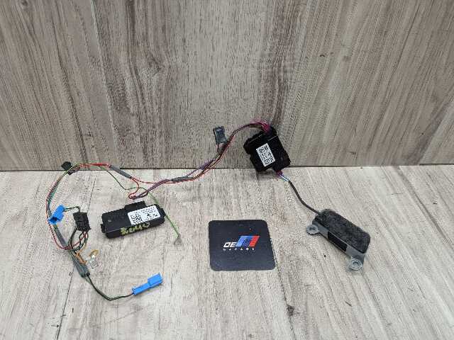 OEM BMW G11 G12 740 750 Steering Wheel Vibration Generator Electronics Module