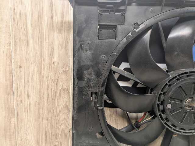 OEM BMW G12 740 750 G30 530 Engine Radiator Cooling Fan Shroud Motor 850W