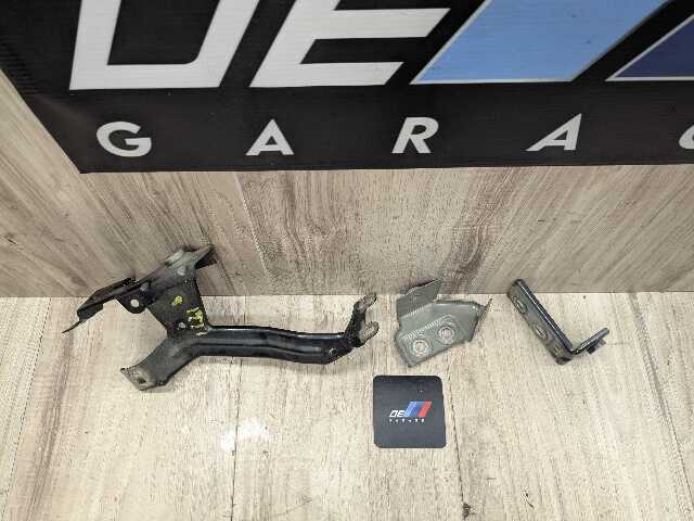 16-19 OEM BMW G11 G12 740 750 M760 Front Right Passenger Fender Bracket SET