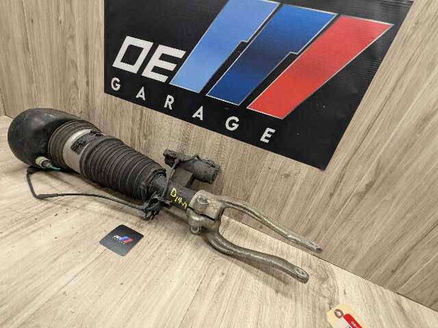 16-22 OEM BMW G11 G12 740iX 745eX 750iX B7 FRONT Left Driver Air Shock Strut