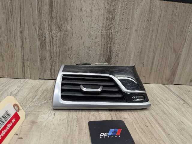 16-19 OEM BMW G11 G12 740 750 Left Driver Dash AC AIr Vent Grille Grill*