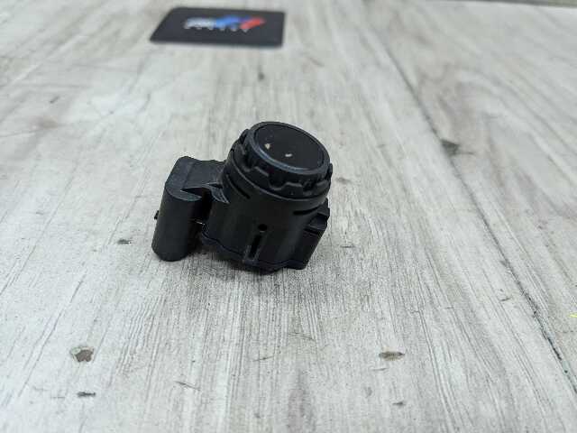 OEM BMW F44 F95 G05 G07 G20 G26 G42 G87 Bumper Parking Aid Ultrasonic PDC Sensor