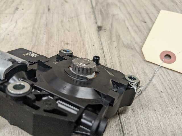 OEM BMW G20 G22 G26 G42 G80 G82 G87 M2 M3 M4 Sunroof Moonroof Motor Drive Unit
