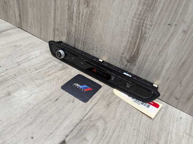 LCI OEM BMW G20 G22 G23 G26 G42 G80 M3 M4 AC Climate Audio Radio Hazard Panel