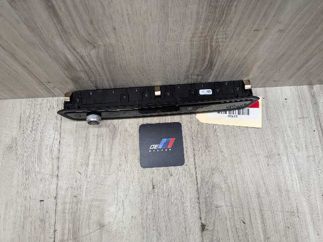 LCI OEM BMW G20 G22 G23 G26 G42 G80 M3 M4 AC Climate Audio Radio Hazard Panel