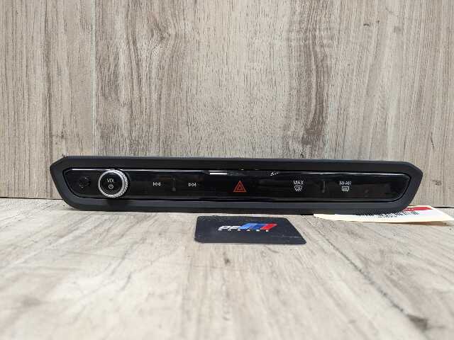 LCI OEM BMW G20 G22 G23 G26 G42 G80 M3 M4 AC Climate Audio Radio Hazard Panel