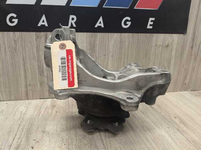 22-25 OEM BMW G42 230i M240i RWD Front Left Driver Hub Spindle Knuckle Bearing