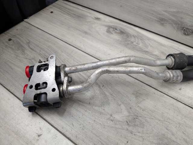 16-19 OEM BMW F90 M5 G12 750 G30 M550 Transmission Oil Cooler Line Inlet Outlet