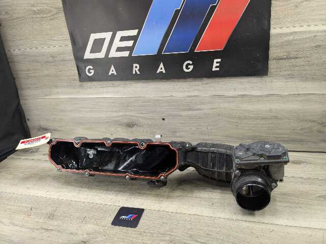 OEM BMW F90 G05 G12 G30 M5 Right Passenger Engine N63 S63 Intake Manifold 1-4