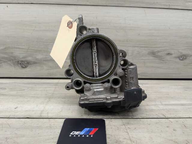 12-19 OEM BMW F22 F23 F30 F32 F33 G30 G32 B48 B58 Throttle Body Assembly