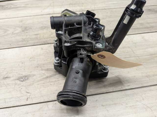 OEM BMW F22 F23 F30 F32 F36 G01 G12 G30 Engine B58 Motor Heat Coolant Thermostat