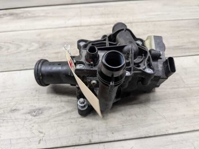 OEM BMW F22 F23 F30 F32 F36 G01 G12 G30 Engine B58 Motor Heat Coolant Thermostat