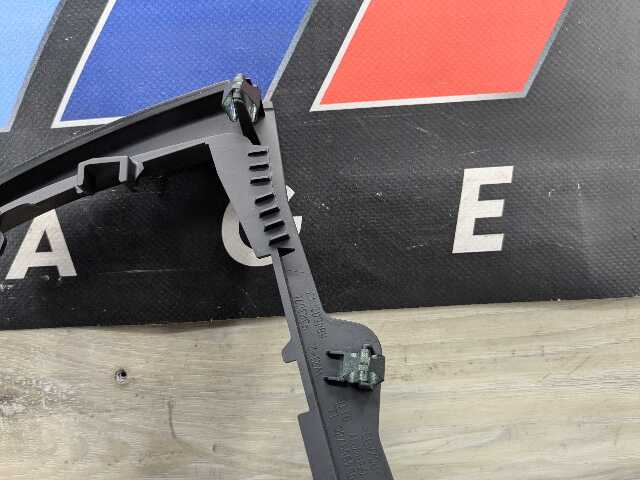 LCI OEM BMW F30 F80 F82 F83 M3 M4 Center Console Cup Holder Ash Tray Trim Cover