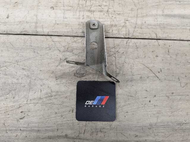 12-20 OEM BMW F30 F32 F33 F36 Front Left Driver Fender Wing Holder Bracket SET