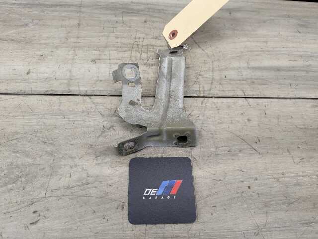 12-20 OEM BMW F30 F32 F33 F36 Front Left Driver Fender Wing Holder Bracket SET