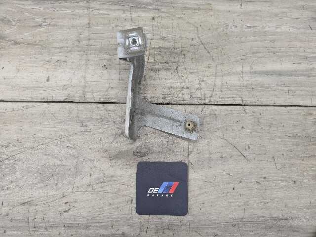 12-20 OEM BMW F30 F32 F33 F36 Front Left Driver Fender Wing Holder Bracket SET