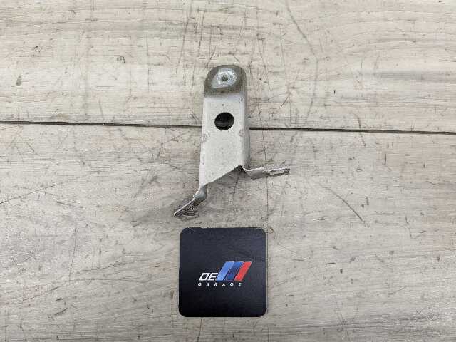 12-20 OEM BMW F30 F32 F33 F36 Front Left Driver Fender Wing Holder Bracket SET