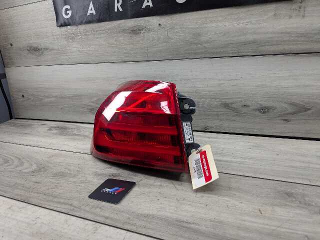 *14-17 OEM BMW F32 F33 F36 F82 F83 M4 Rear Left Driver Outer Tail Light Lamp