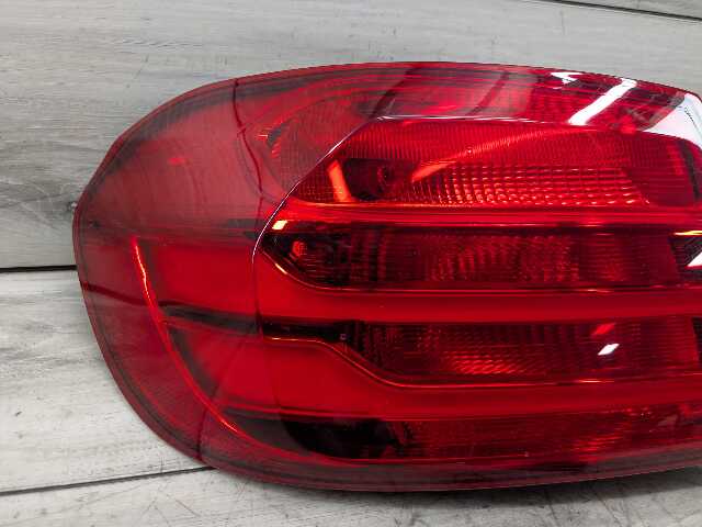 *14-17 OEM BMW F32 F33 F36 F82 F83 M4 Rear Left Driver Outer Tail Light Lamp