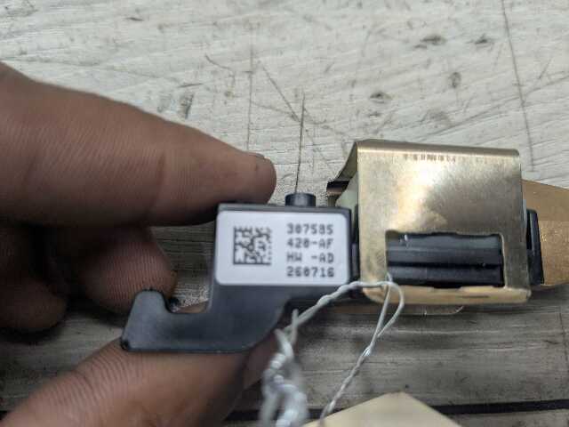 OEM BMW F22 F23 F30 F32 F33 F36 F80 F82 Steering Wheel Vibration Generator Motor