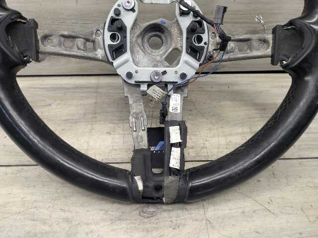 OEM BMW F22 F23 F30 F32 F33 F36 M SPORT Steering Wheel Black Leather MANUAL