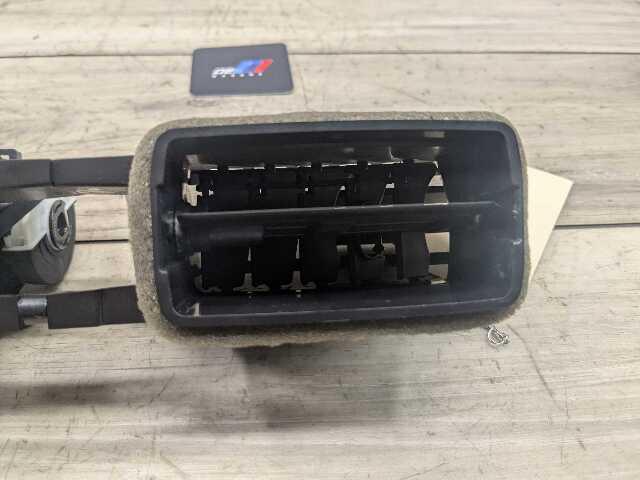 16-23 OEM BMW F39 F48 X1 X2 Center Middle Dash Fresh Air AC Vent Grill Grille