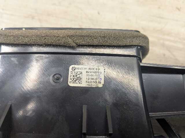 16-23 OEM BMW F39 F48 X1 X2 Center Middle Dash Fresh Air AC Vent Grill Grille
