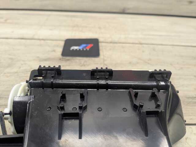 16-23 OEM BMW F39 F48 X1 X2 Center Middle Dash Fresh Air AC Vent Grill Grille